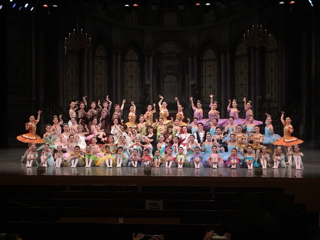 伊東みどり・由里ダンスパレットのメイン画像